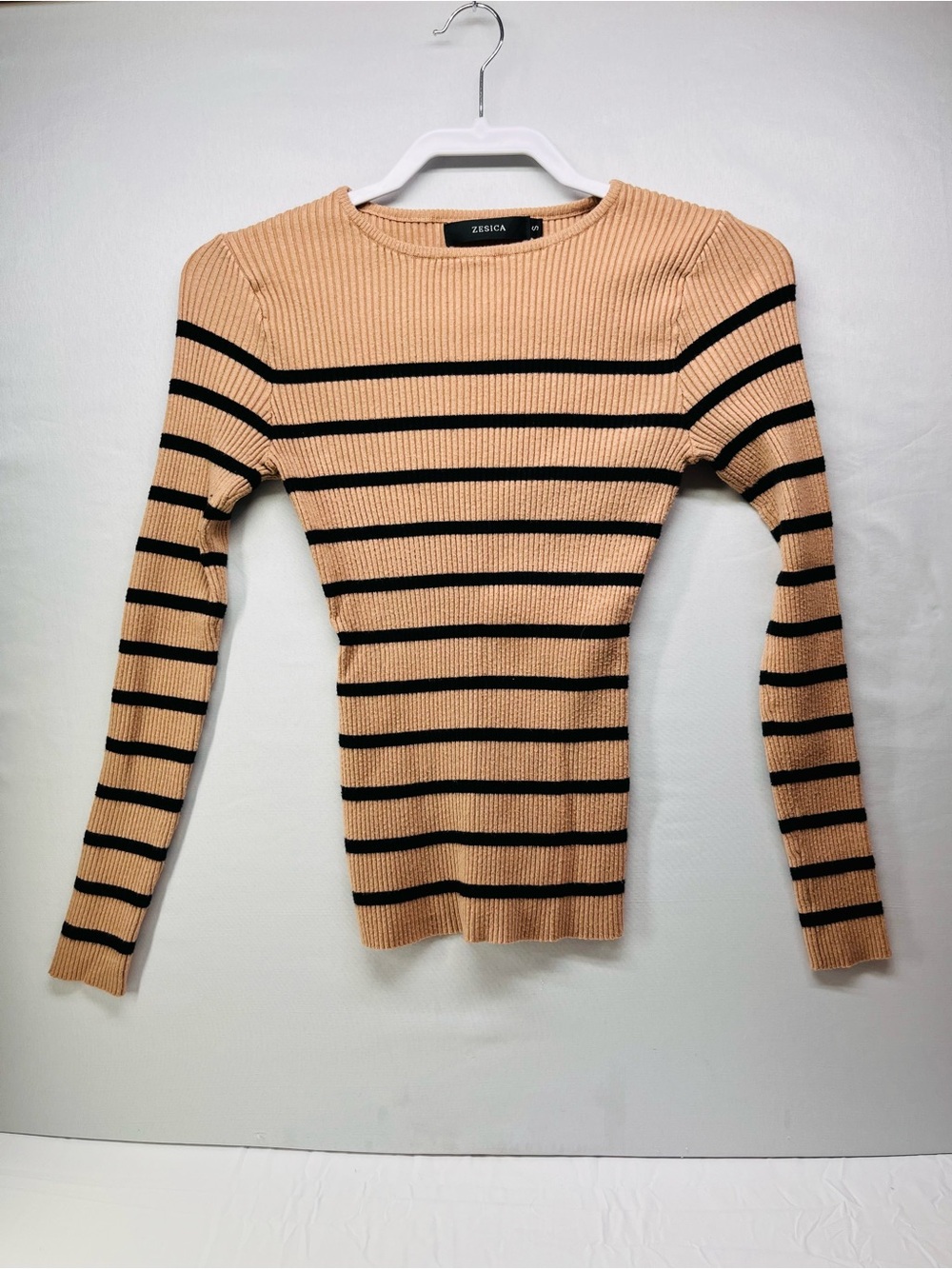 Zesica Beige and Black Striped‎ Ribbed Crewneck Sweater